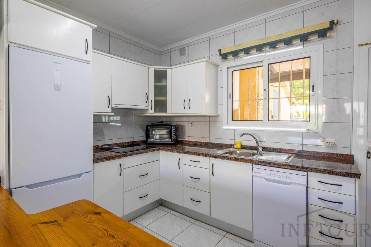 Inftour La Vina Bungalow Кальпе Экстерьер фото