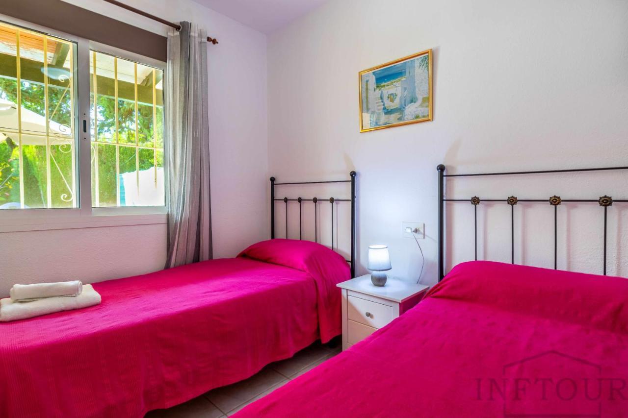 Inftour La Vina Bungalow Кальпе Экстерьер фото