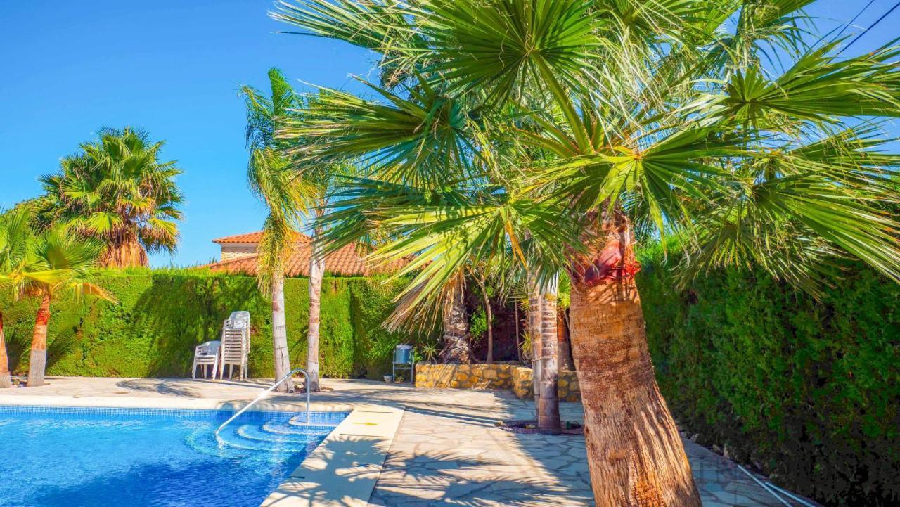 Inftour La Vina Bungalow Кальпе Экстерьер фото