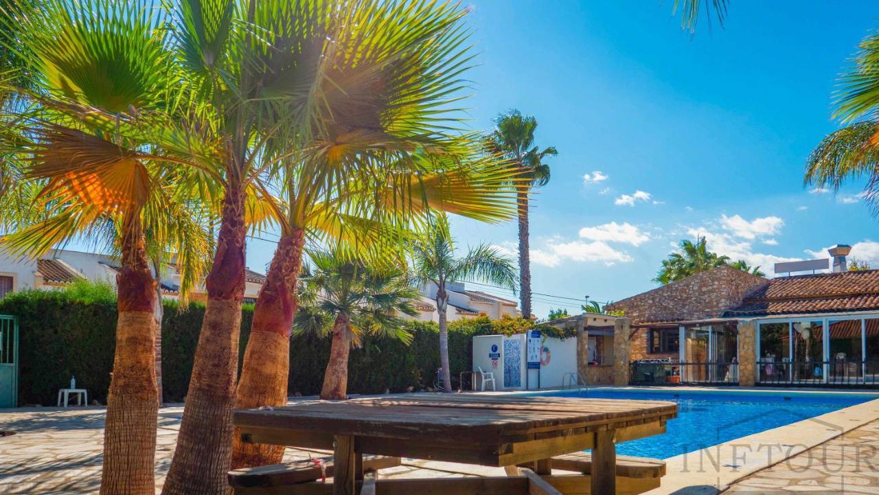 Inftour La Vina Bungalow Кальпе Экстерьер фото